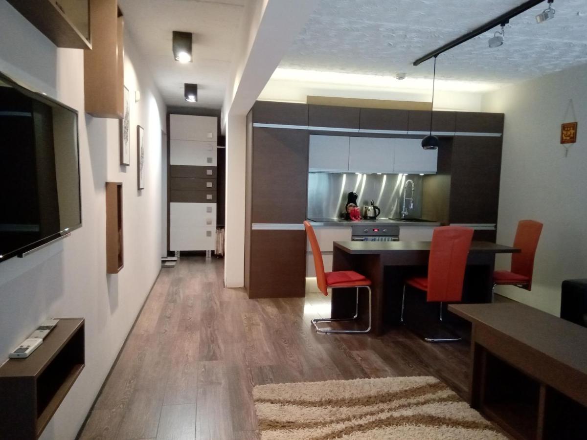 Apartment Alegria Varna Esterno foto